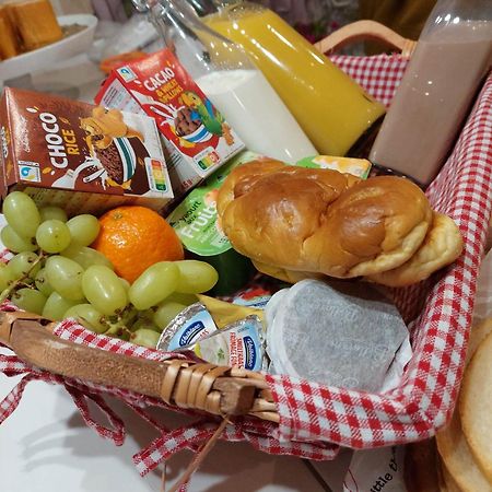 שרלרואה La P'Tite Maison מראה חיצוני תמונה