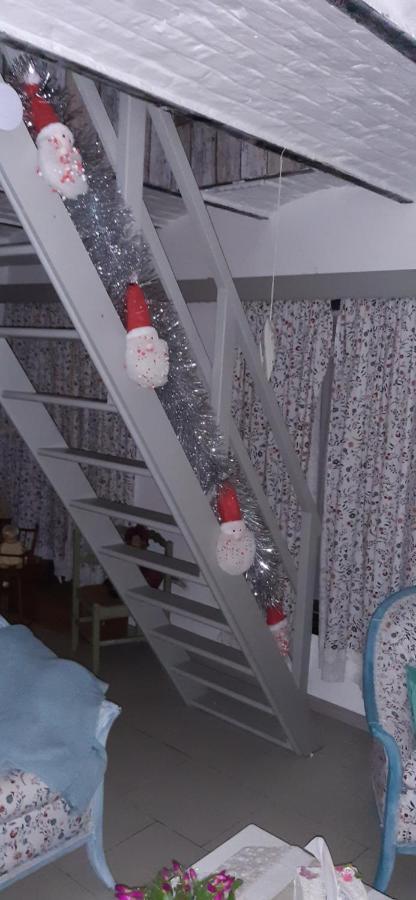 שרלרואה La P'Tite Maison מראה חיצוני תמונה
